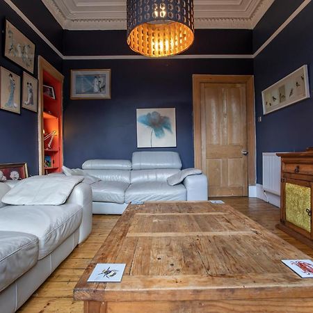 2 Bed In Great Location 15-20 Minutes Walk To Sec Appartement Glasgow Buitenkant foto