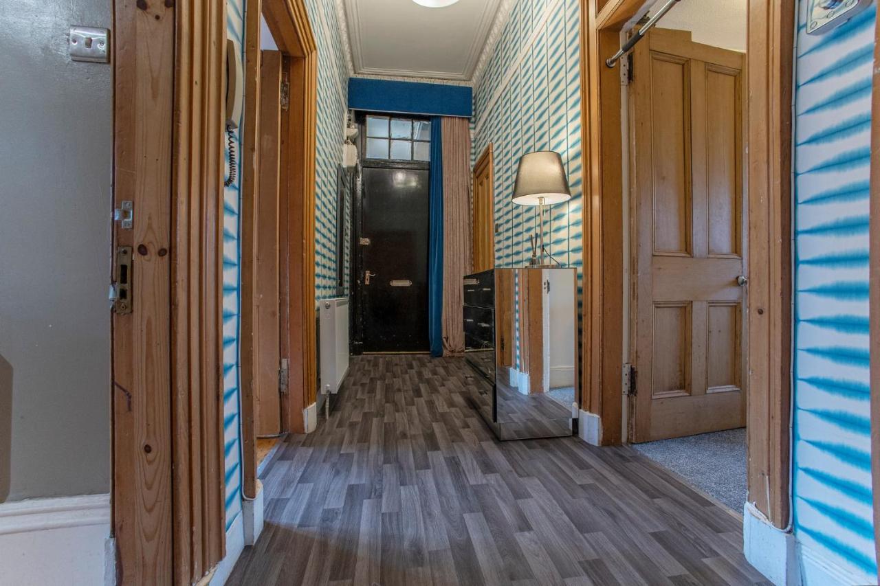 2 Bed In Great Location 15-20 Minutes Walk To Sec Appartement Glasgow Buitenkant foto